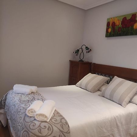 Avello Oviedo Con Parking Apartment Exterior photo