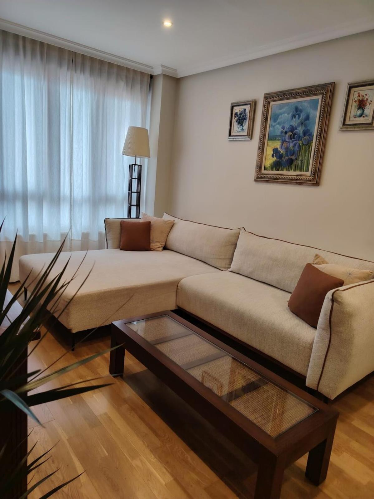 Avello Oviedo Con Parking Apartment Exterior photo